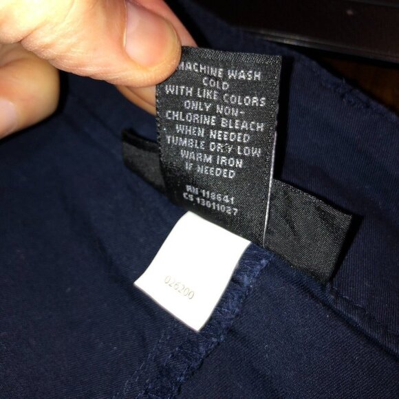 Lane Bryant Womens Size 28 Navy Blue Stretch Pockets Flat Front Chino Shorts - Picture 8 of 8